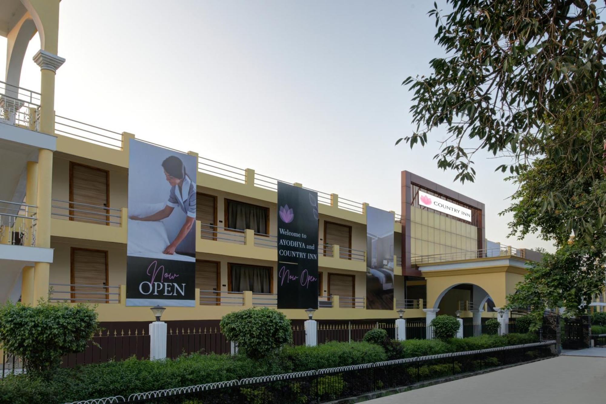 Country Inn Ayodhya - Opposite Airport Exterior photo